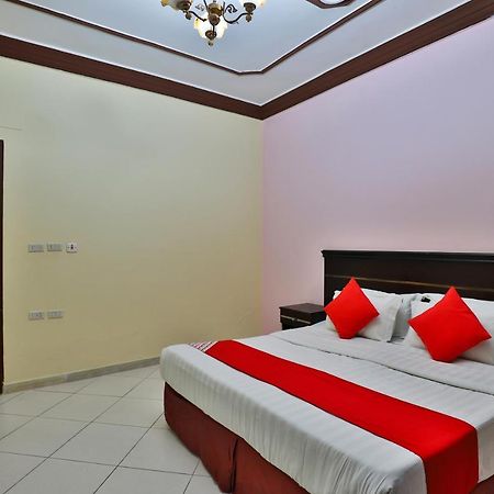 Oyo 277 Al Tamayoz Al Raqi Furnished Units 3 Джеда Екстериор снимка