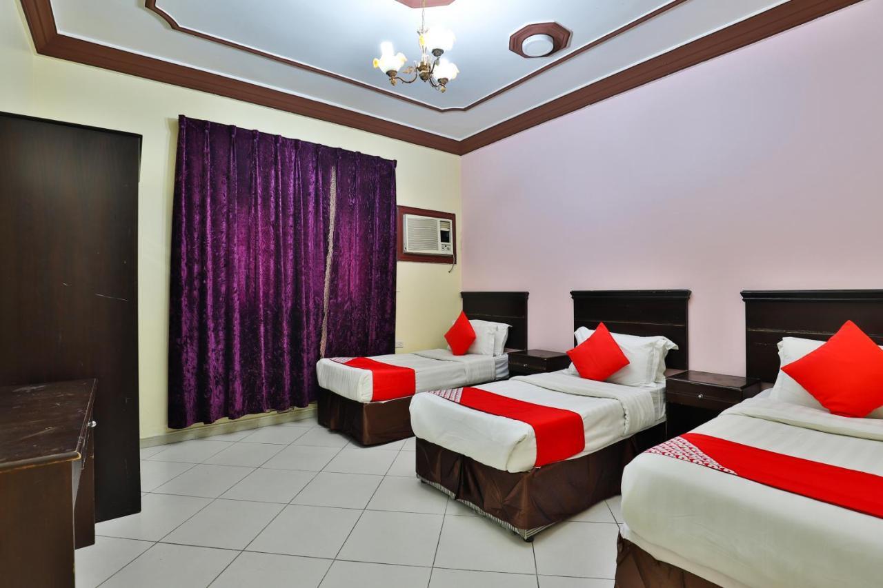 Oyo 277 Al Tamayoz Al Raqi Furnished Units 3 Джеда Екстериор снимка